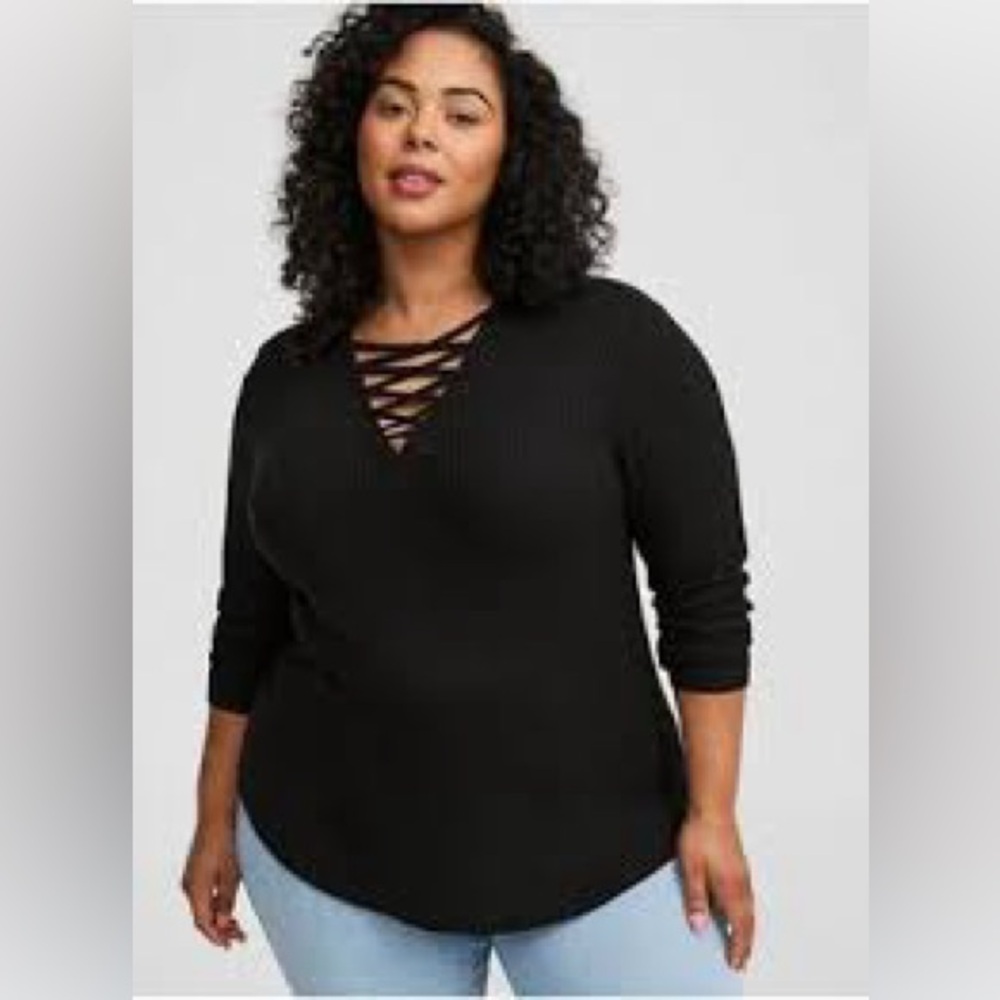 NWT Torrid Black Crisscross Long Sleeve Top